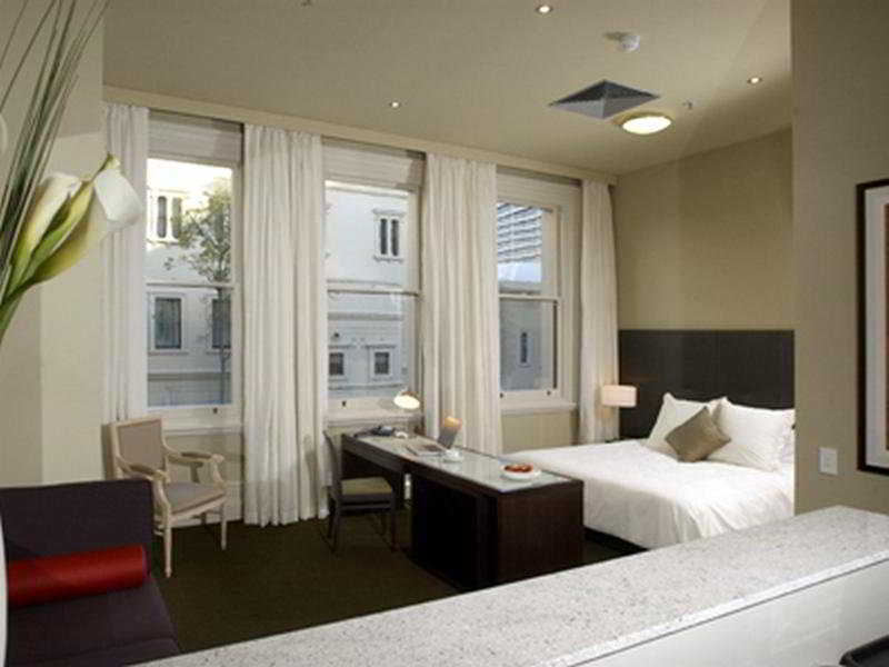 Adina Apartment Hotel Adelaide Treasury Exteriör bild